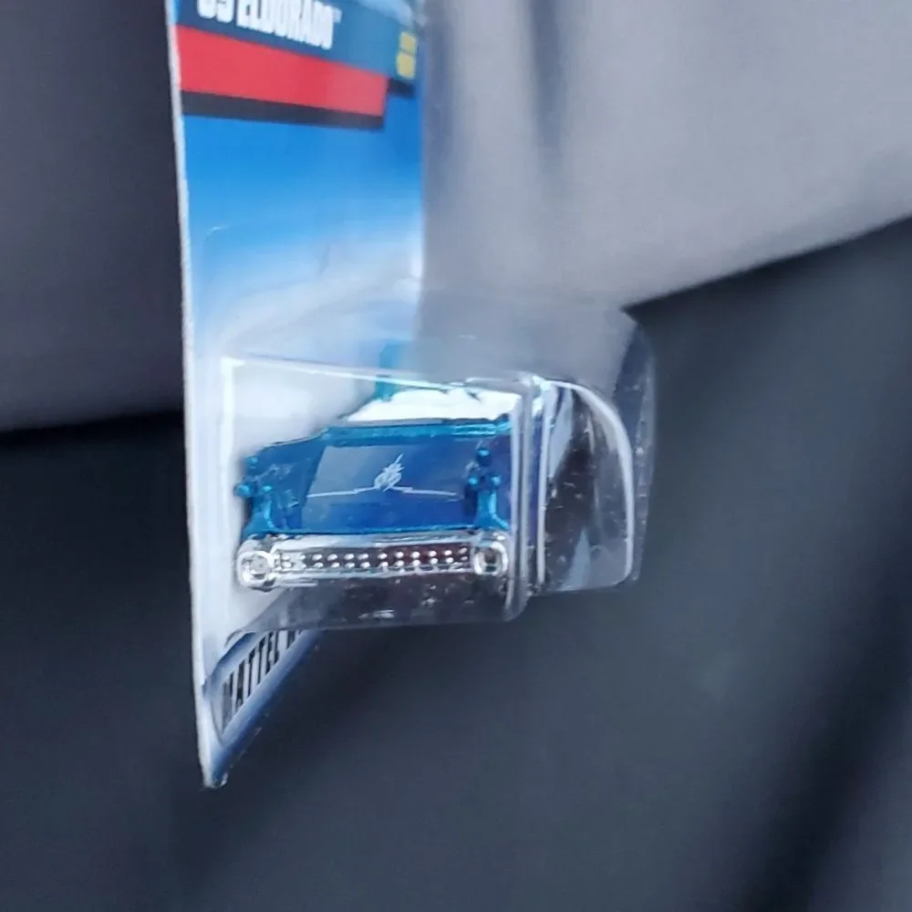 Hot Wheels 1959 Eldorado 24090 NIP